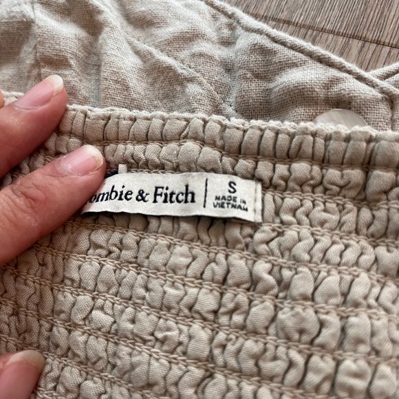 Abercrombie & Fitch Beige Crop Top - Picture 3 of 4